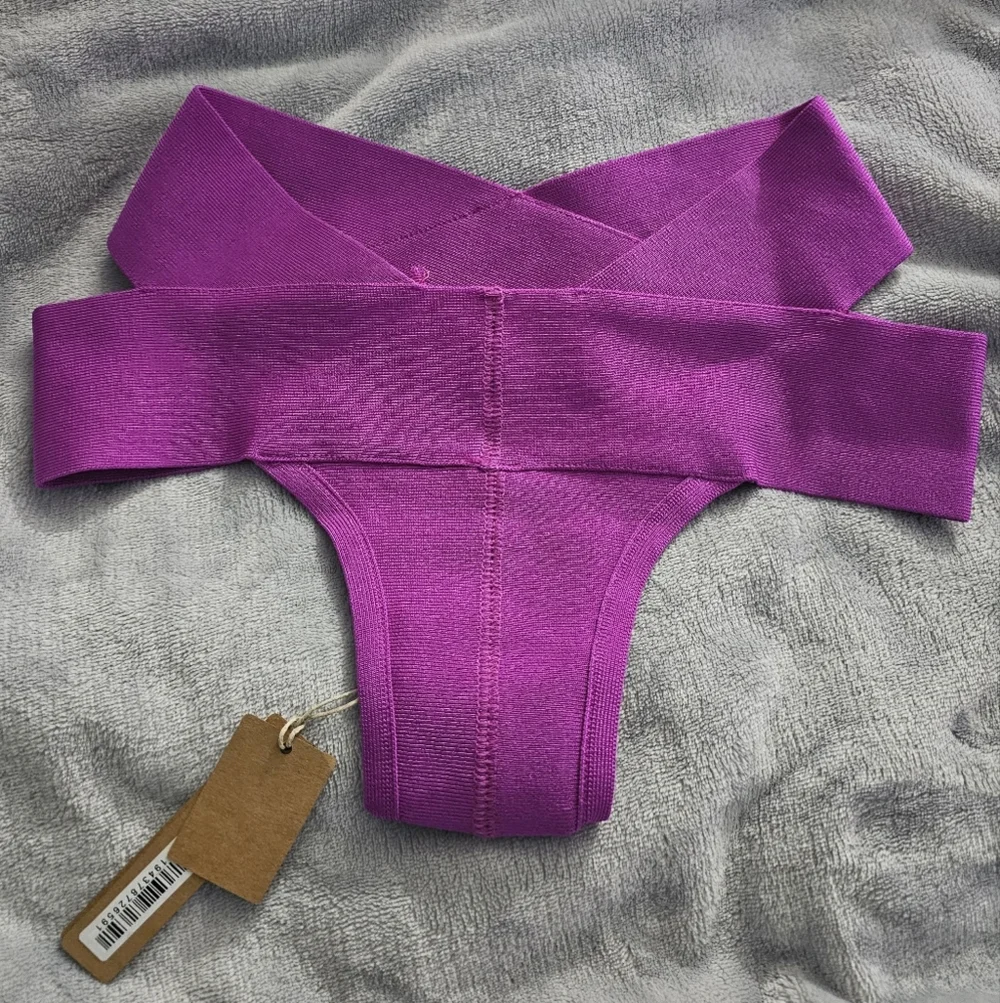 NWT - SKIMS - Knit Swim Strappy Bikini Bottom - Lollipop - XXS